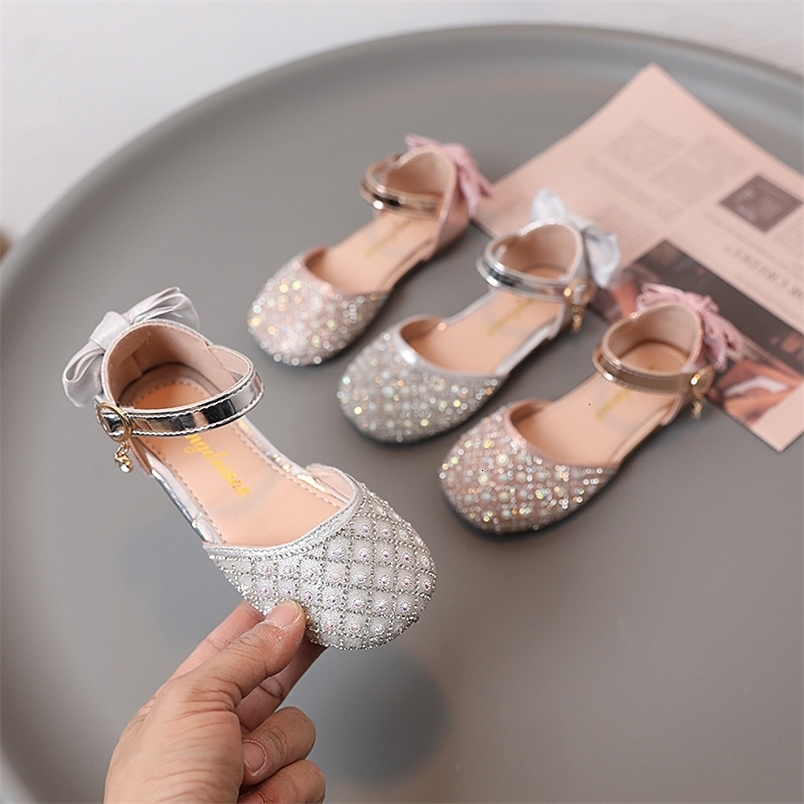 Sandals Baywell Children Sandals Pearl Bow Wedding Princess Girls Sandal Party Dance Baby Flats Kids Performance Shoes 230515