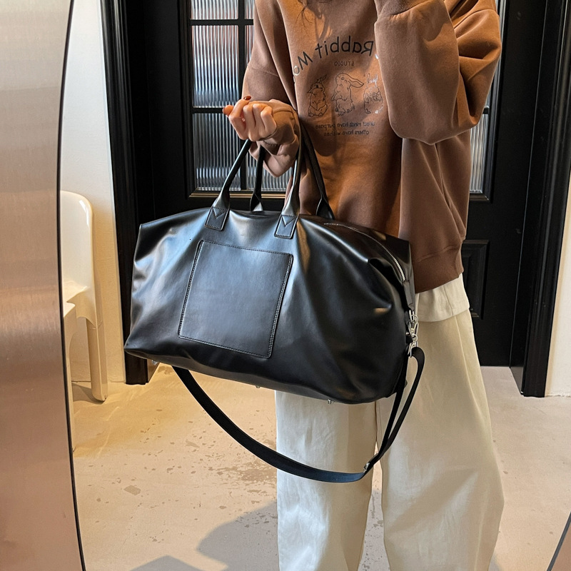 2025 New Women's Leather Travel Bag Large Capacity Short Distance Handbag Fashionable and Lightweight Women's Travel Bag