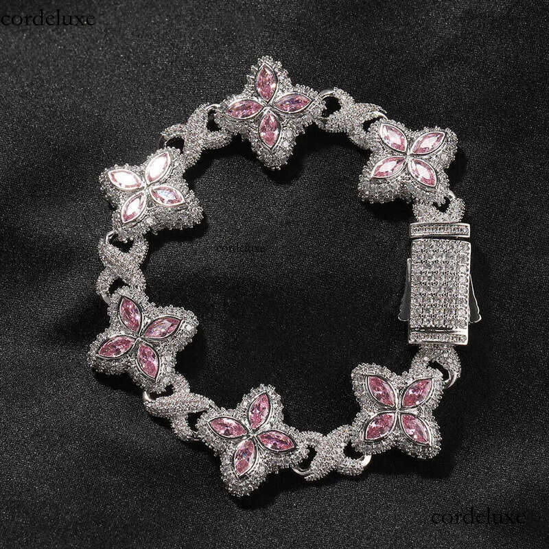 Hip hop Rap Unlimited Clover Bracelet Fashion Trendy Cool Pi Handsome High End 5A Zircon Color Handmade Jewelry 20