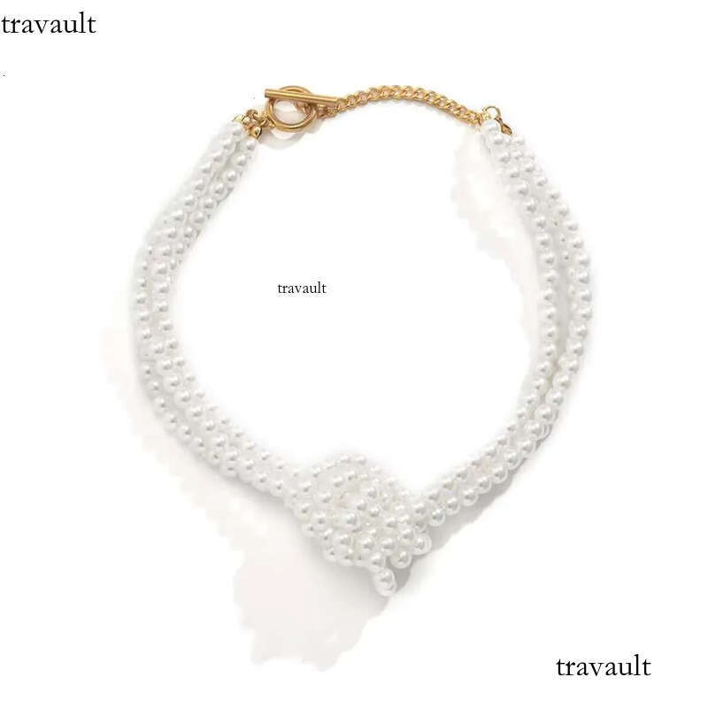 DHCollections Knot simple bead necklace, collar pearl necklace