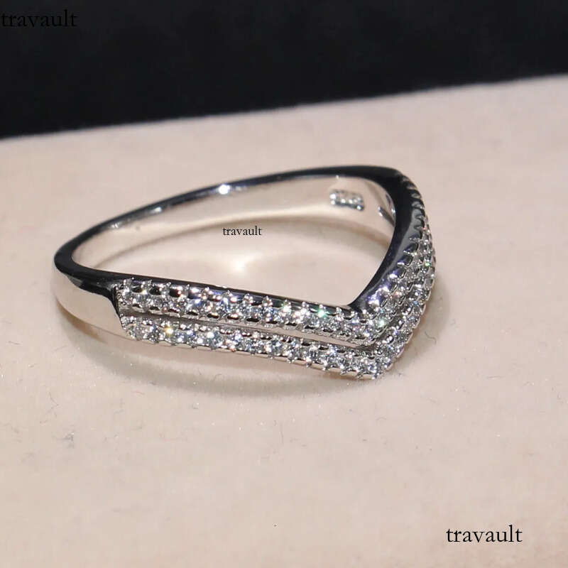 Double V Style Cute Jewelry Sterling Sier Pave White Sapphire CZ Dia Party New Female Wedding Band Ring For Lovers' Gift