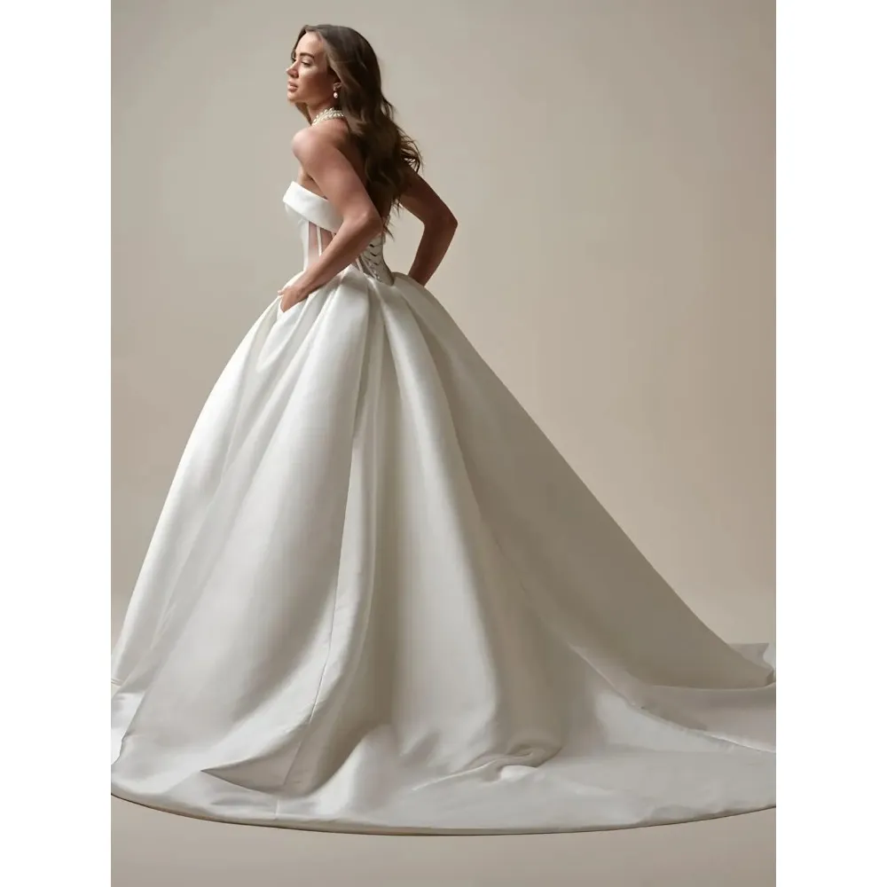 Simple Satin A-Line Wedding Dresses Pleats Strapless Puffy Princess Bride Gown With Pockets Long Sweetheart Corset Formal Dress Lace-Up Back - view 3