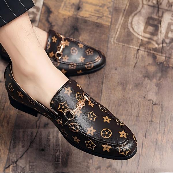 Designer shoes free shipping Retro outdoor casual leather shoes trendy and fashionable sports thick soled formal shoes for men size 38-48