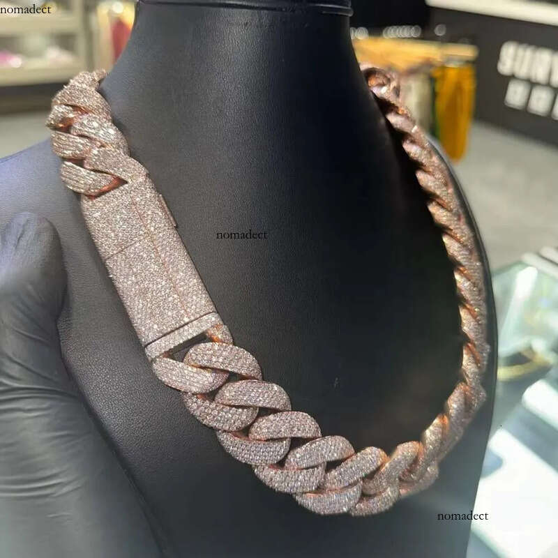 Yu Ying Custom Heavy 20mm 22mm Men Full Iced Out Moissanite Rose Gold Sier Cuban Link Chain Necklace Hip Hop Jewelry 3f