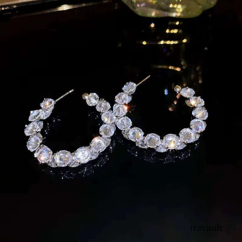 Crystal Rhinestone Hoop Women Elegant Lightweight Gold Plated Circle Earrings Sparkly Statement Jewelry for Parties and Daily Wear