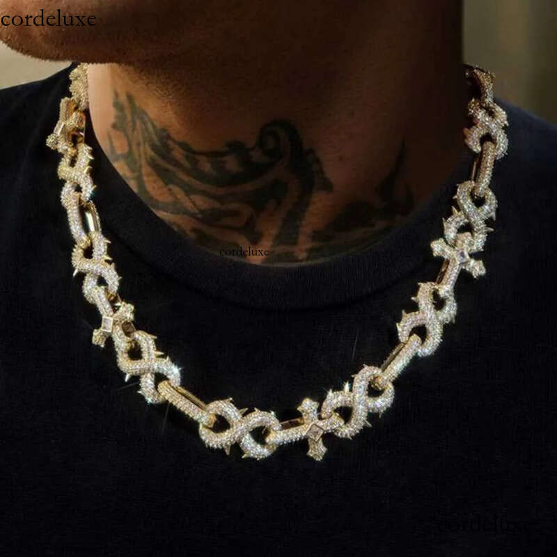 Infinity Cross Iced Out Moissanite Dia Spikes Cuban Link Chains Necklace for Mens Sier Jewelry f3