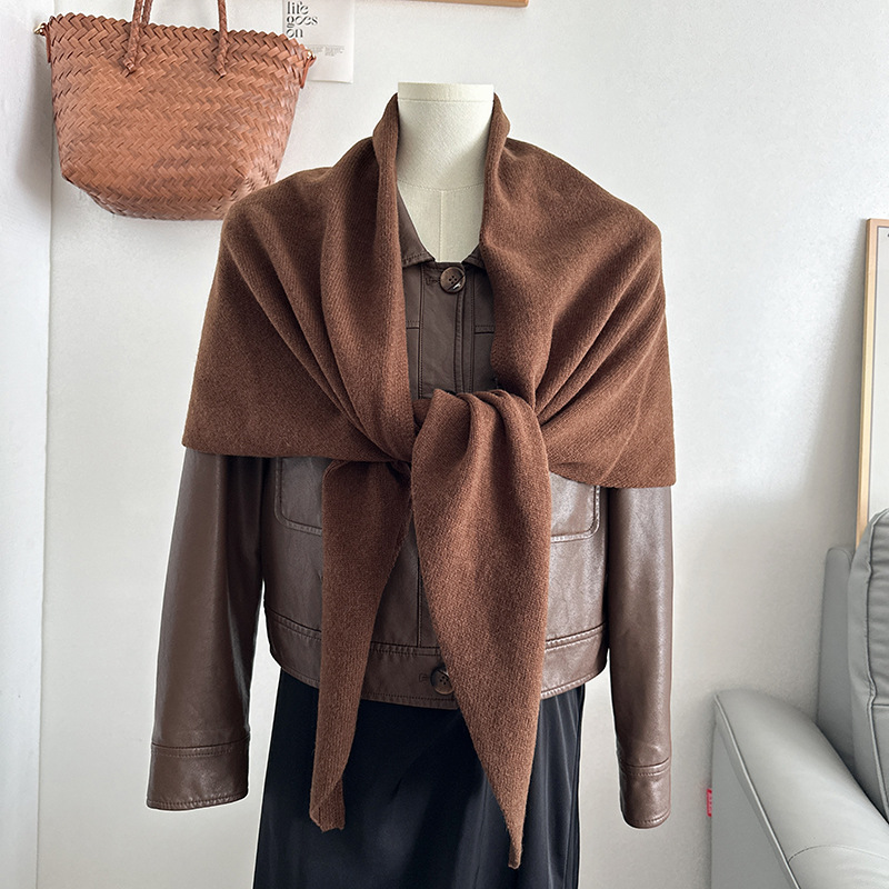 Free Shipping Wool And Triangle Shawl For Autumn And Winter Warm Solid Color Simple High Sense Of Scarf Scarf 2025s hot