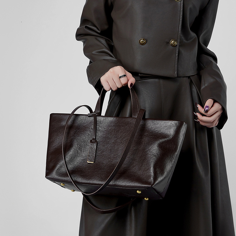 New Women fashion s Handbag Genuine Leather Women s Underarm Shoulder Slant Cow Leather Bag Designer Bag Retro Soft Leather Shoulder Bag