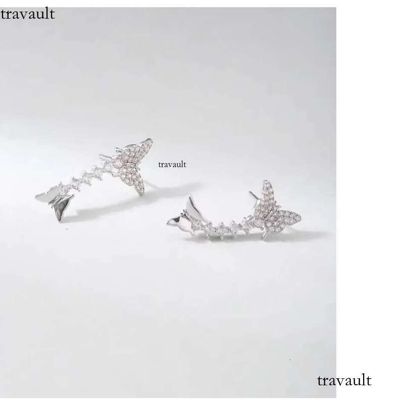 DHcollection Bright Earrings Made of Pure Sier Double Butterfly Cube Zircon for Women
