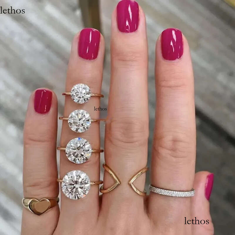 Top Sales 14K Gold Engagement Solitaire 3CT 4CT 5CT Oval Cushion Cut Wedding Band VVS Moissanite Ring for Women