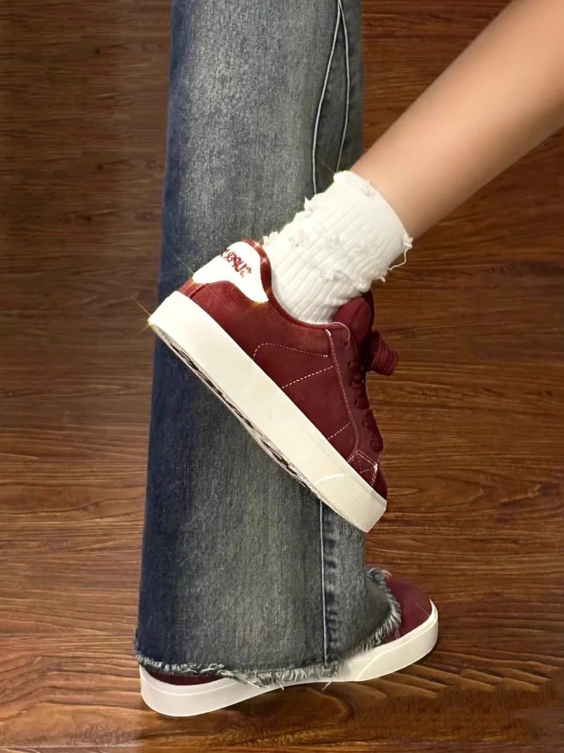 2025 Autumn/Winter New Campus Style Soft American Retro Suede Street Sports Shoes Women's Low cut Casual Shoes Designer Shoes