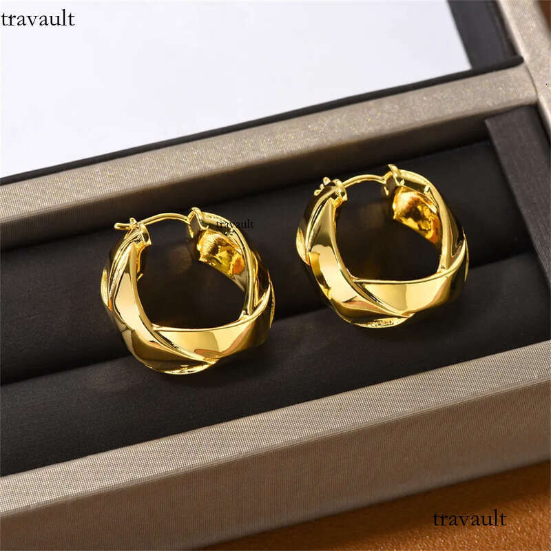 French Fashion Commuter Woven Wrapped Earrings for Women S Sier Needle Ear Buckles Simple High end Banquet Charme