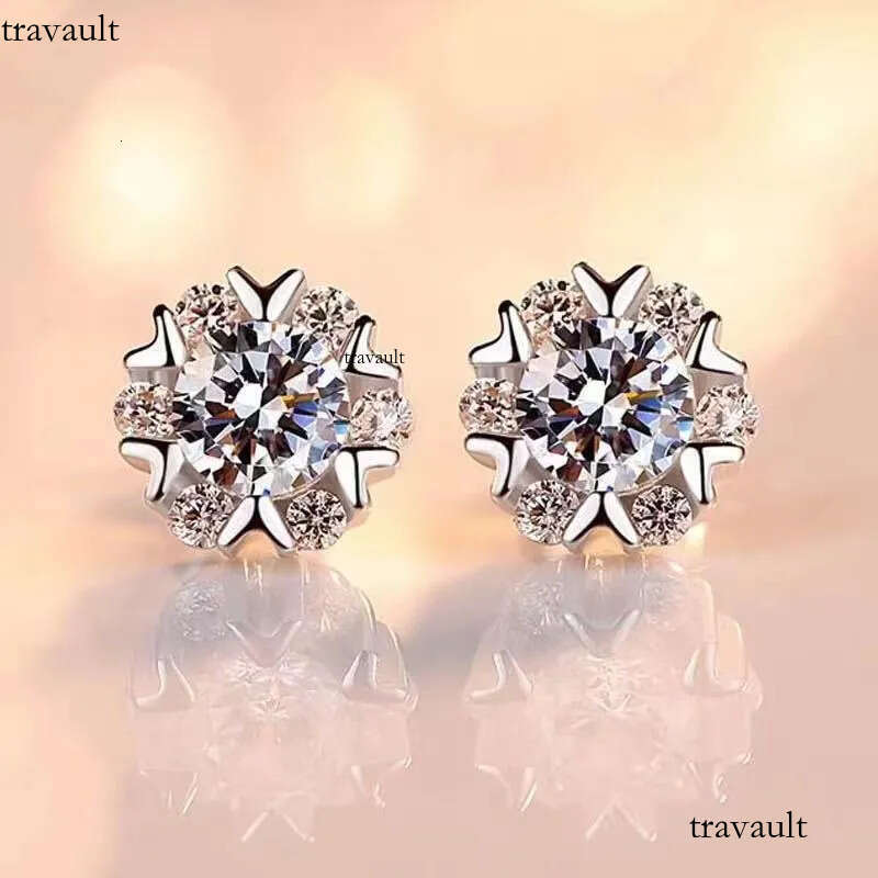 Stud Earrings Trendy Sterling Sier 0.3-1 Carat D Color M oi s n i te For Women 6 Prong G r a Screw Back