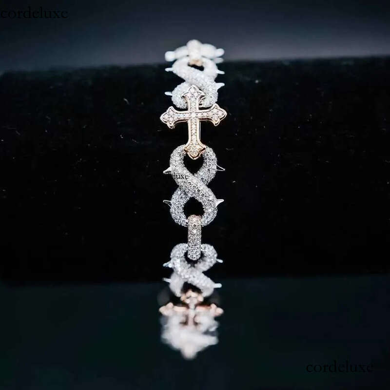 Infinity Cross Iced Out Moissanite Dia Spikes Cuban Link Chains Necklace for Mens Sier Jewelry f3