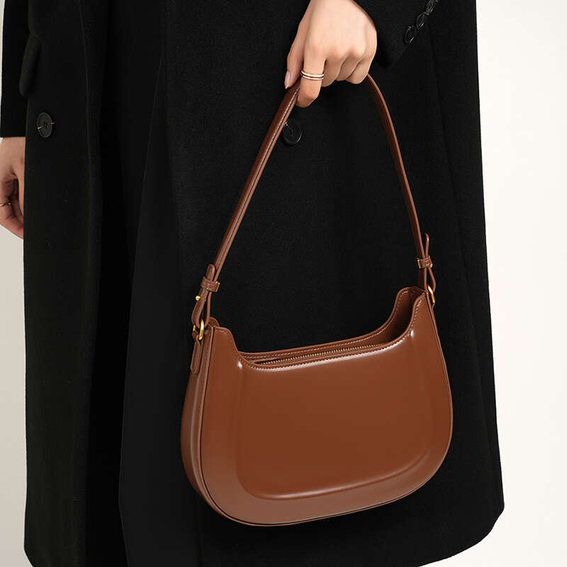 Luxury bag Genuine Leather Spring Summer Saddle Single Shoulder Crossbody Women s Red Wedding Bag Gift for Girlfriend Daily