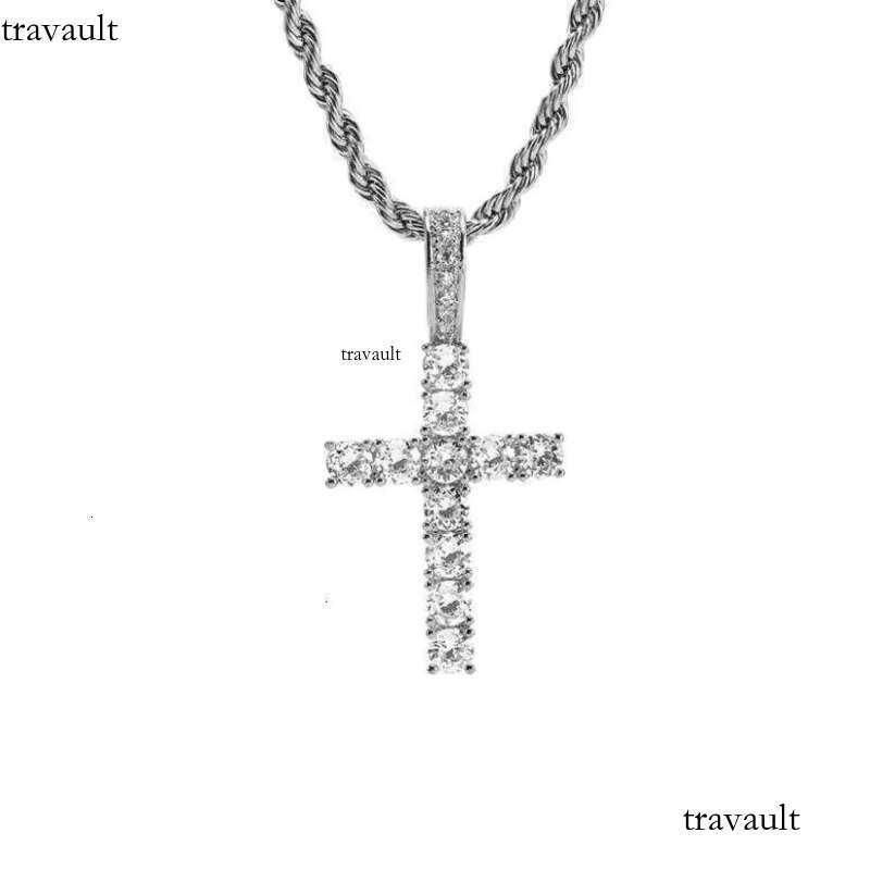 DHcollection Real Gold Plating Hip Hop Brass With One Row Bg Zircon Cross Pendant Necklace