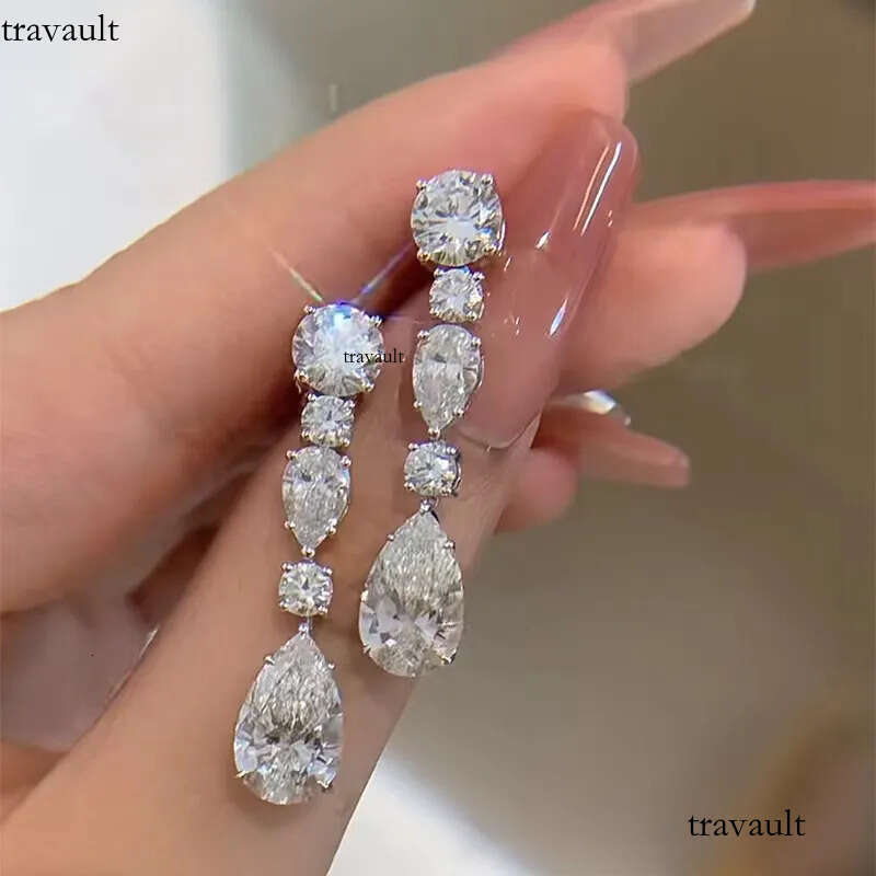2025 Sparkling Top Sell Dangle Earrings Jewelry Real 100% Sterling Sier Water Drop White Moissanite Dia Gem Lady Women Long Earring Gift