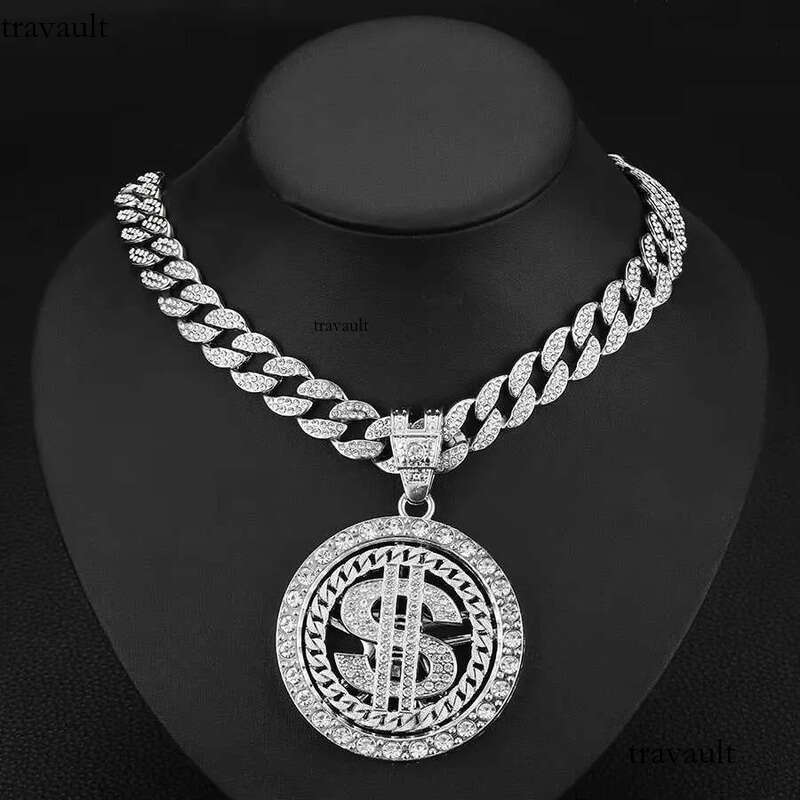 DHcollection Iced Gold Pendant Necklace Cuban Chain Hip Hop Jewelry