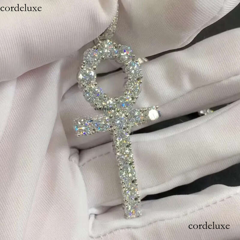Hip hop Bg Iced Out 5mm VVS Gender Symbols Sterg Sier Moissanite Dia Ankh Cross Pendant 0b