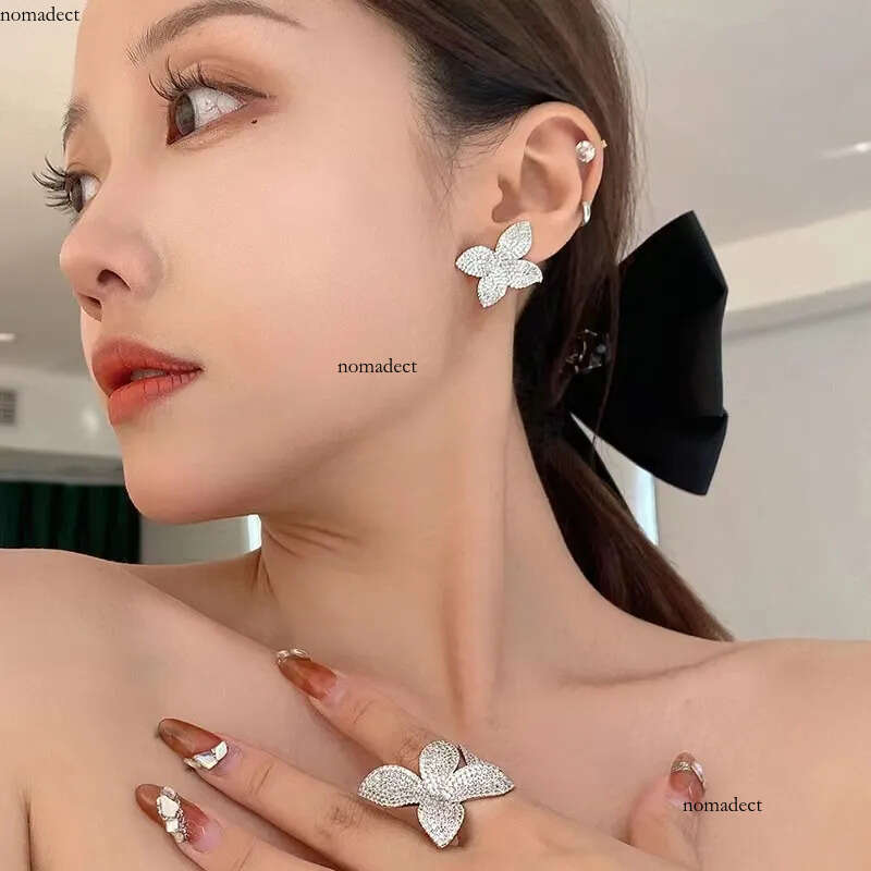 Ins Top Sell Wedding Sets Elegant Jewelry Sterling Sier Pave White Sapphire CZ Dia Gemstones Party Women Stud Earring Open Adjustable Ring b1