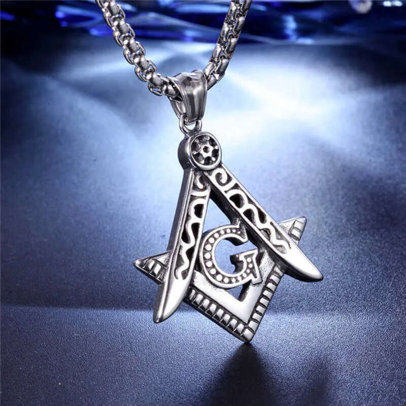 Fashion New Hip Hop 316 Stainless Steel Gold Sier Freemason Masonic Emblem Free Mason Pendant jewelry with CZ stones