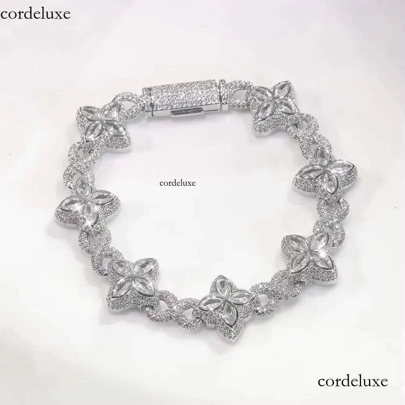 New Style 8mm Hip-Hop Jewelry Colorful Four Leaf Clover Sier Plated Brass 5A Moissanite Cuban Chain Bracelet for Women 14
