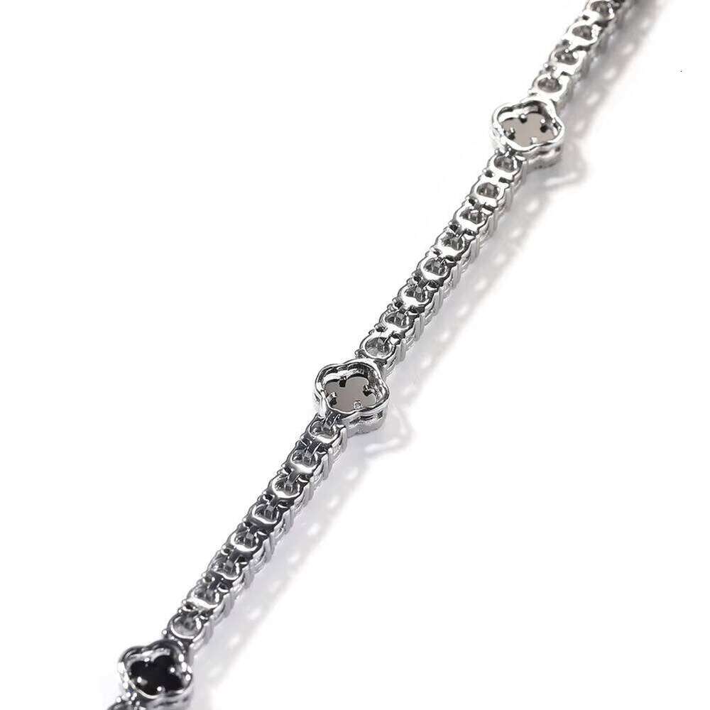 Delivery Valentine's Day Gift Fashion 4mm Ice out VVS moissanite chain Black clover Tennis Bracelet