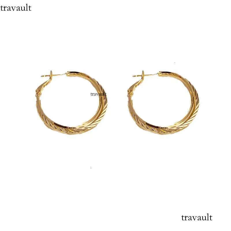 DHCollections Ins Fashion Double Twist Earrings Simple Copper Gold-Plated S Sier Waterproof Brass Trendy Wholesale Socialite Temperament
