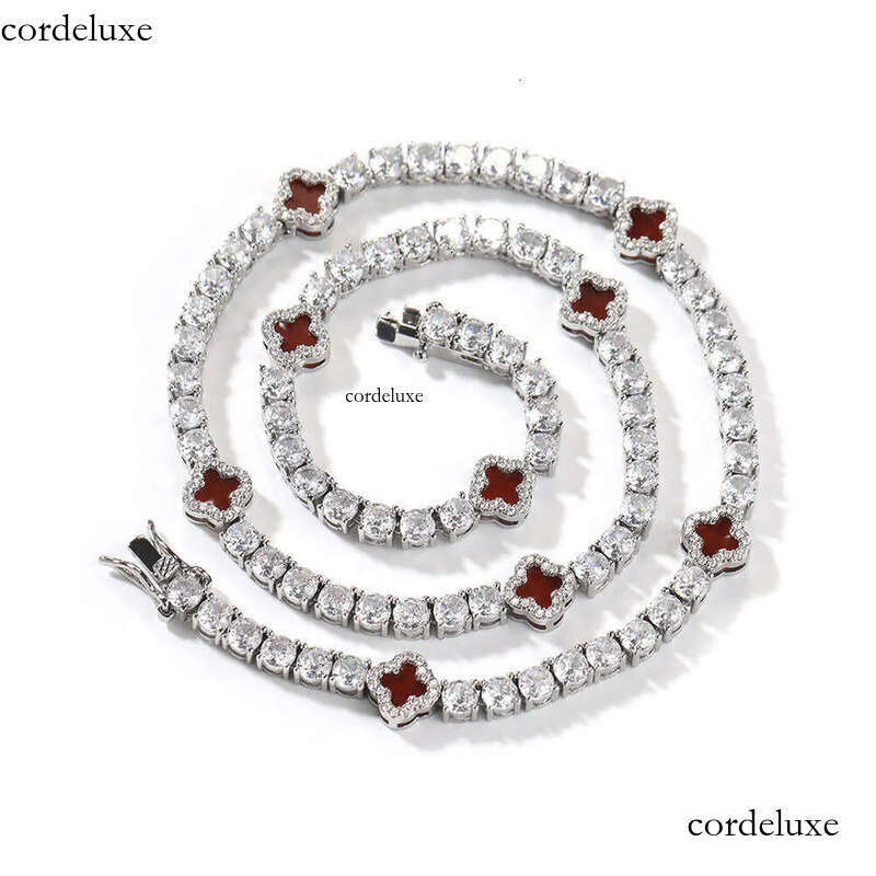 Bracelet Chain Jewelry Set Hip Hop Iced Out Four-leaf clover dia studded tennis necklace women's exquisite high-grade clavicular chain accessorie
