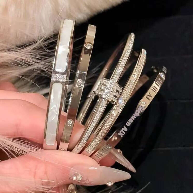 High-end sterling silver Girl Starry Sky Full Design Multi-functional Non-fading fashion Charm Bracelet