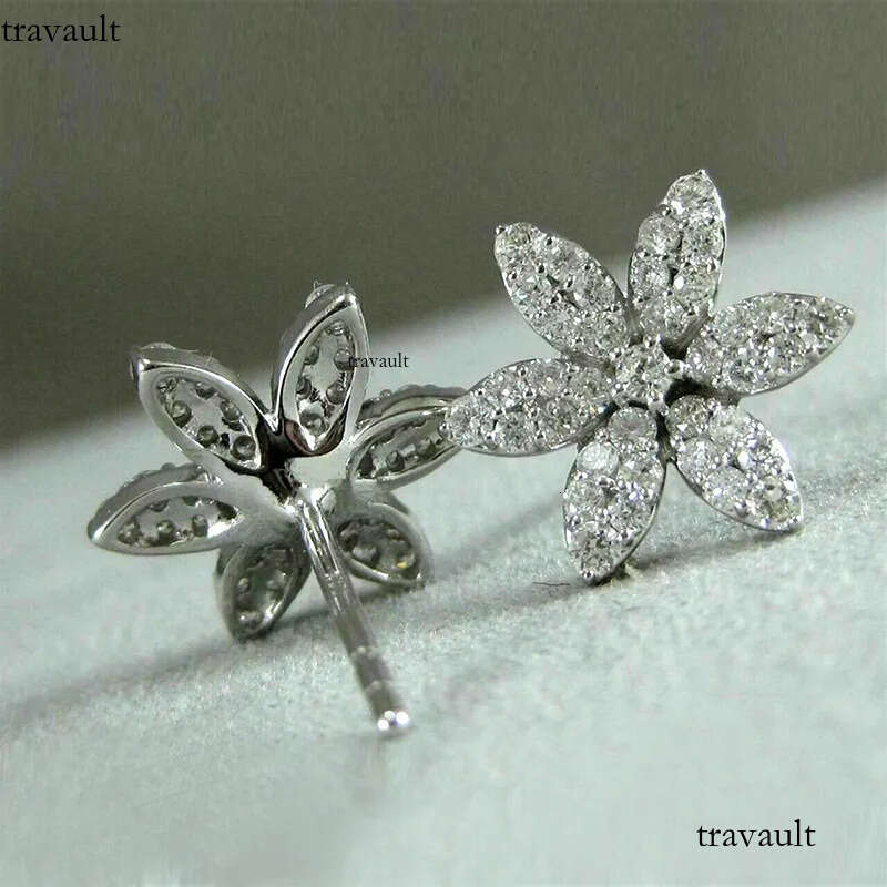 2024 Simple Fashion Stud Earrings Sterling Sier Pave White 5A Cubic Zircon CZ Dia Gemstones Party Dinner Women Snow Flower Earring Gift