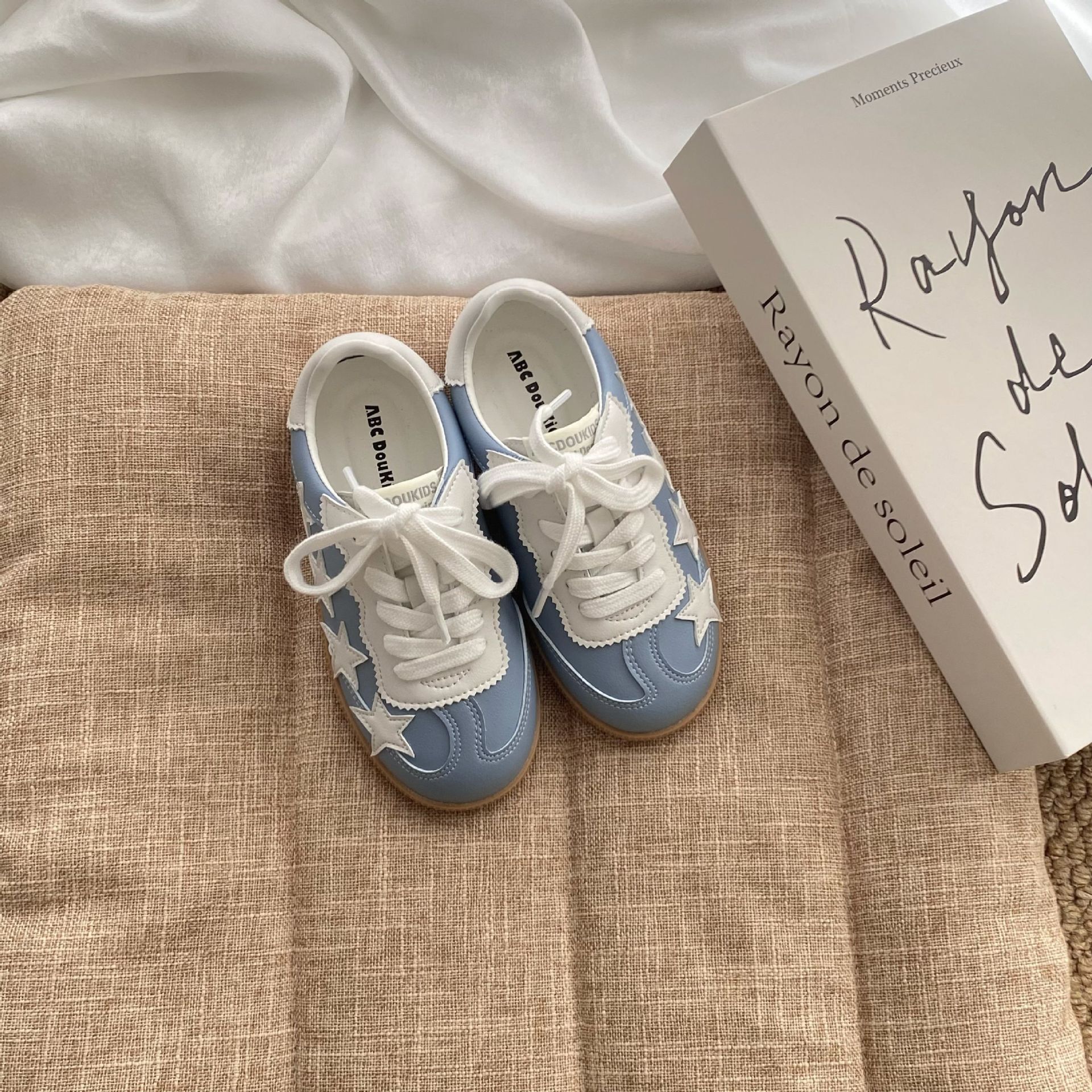 New Comfortable Durable And Designer Fashionable Children's Casual Shoes Designer Shoelaces Velcro Sneakers Autumn New Luxury Shoes