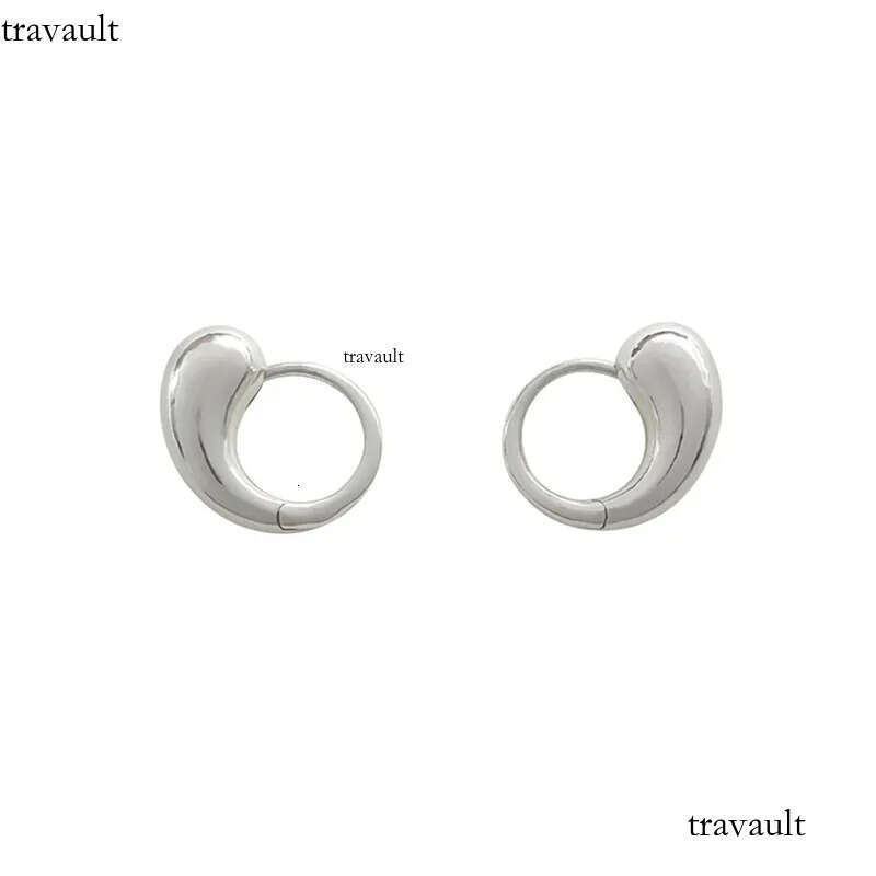 Minimalist Design Stud Pea Ear Buckle Earrings French Hepburn Style Ins Niche Temperament Commuter Mini Fashion Jewelry