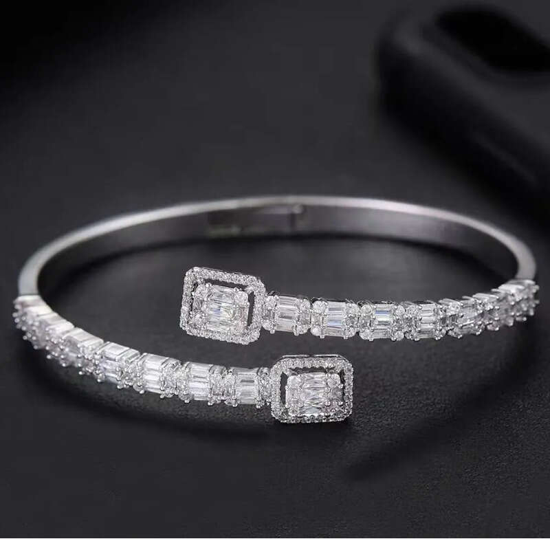 Elegent Wedding Bracelets Jewelry Sterling Sier T Princess Cut White 5A Cubic Zircon CZ Dia Gemstones Party Women Open Bangle For Lover Gift