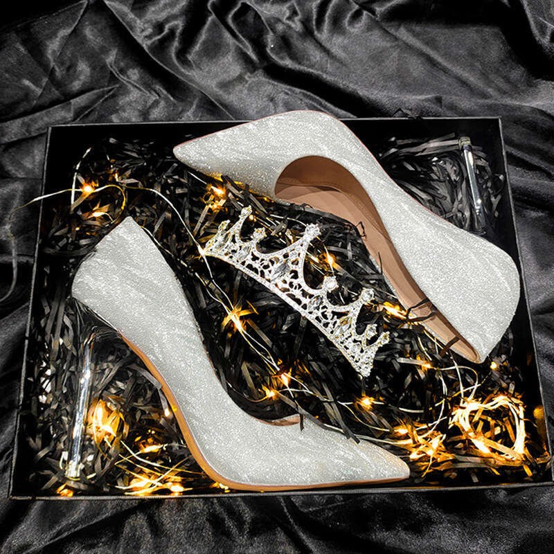 34-42 Plus Size French Designer Shoe Style Exquisite Wedding Dress High-end 2025 New Bride Shoes Gold Crystal High Heels