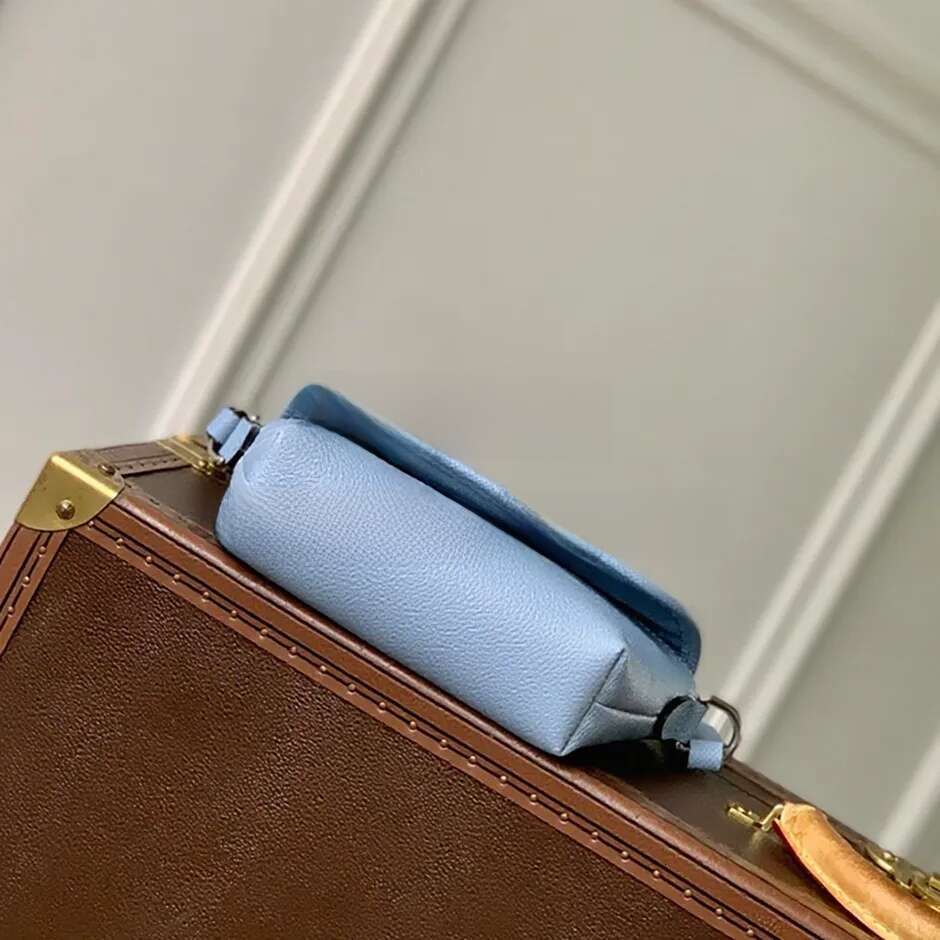 UNISEX Pulse Wearable Wallet 22.5CM shoulder designer canvas and Taiga cowhide leather Crossbody bag Mirror quality handbag