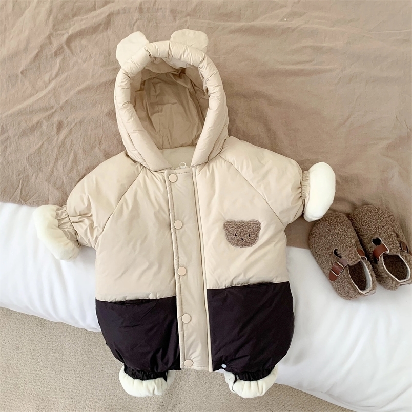 Rompers Winter born Baby Boys Baby Bodysuits Baby Romper Cotton Padded Clothes Korean Fashion Soft Thickened Casual Long-sleeved 230927