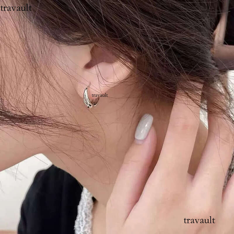 DHCollections Trends Minimalist French Hie Quality PVD Gold Plated Stainless Steel Hoop Earrings for Women Girls