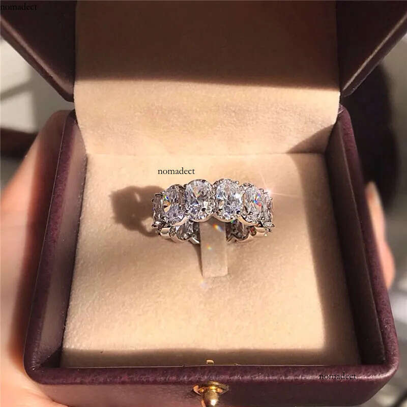 2024 Choucong Brand Designer Wedding Rings Jewelry Sterling Sier Oval Cut White Topaz Moissanite Dia Party Eternity Women Couple Bridal Ring Set 33