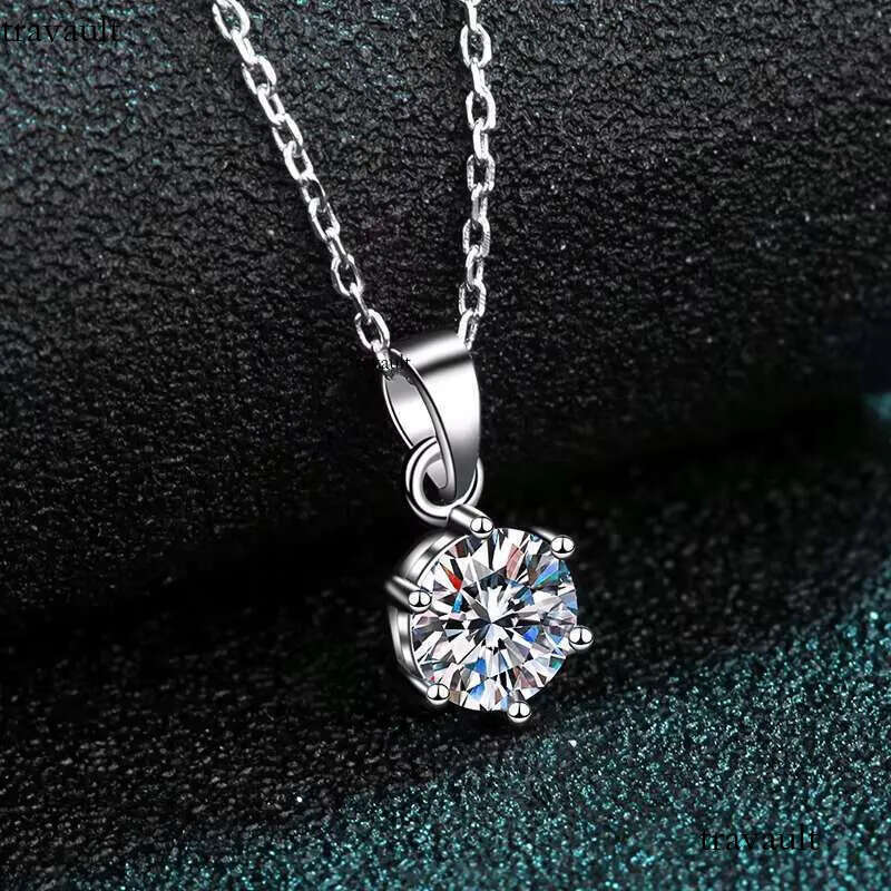 DHCollections Sier Necklace for Women with Classic Solitaire Pendant Minimalist Chain 16 Inches