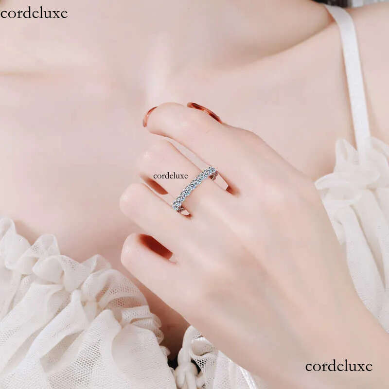 Band COSYA 22 Ct Full Moissanite Row for Women Sterg Sier D White Gold Dia Rings Eternity Wedding Fine Jewelry AA230417 18