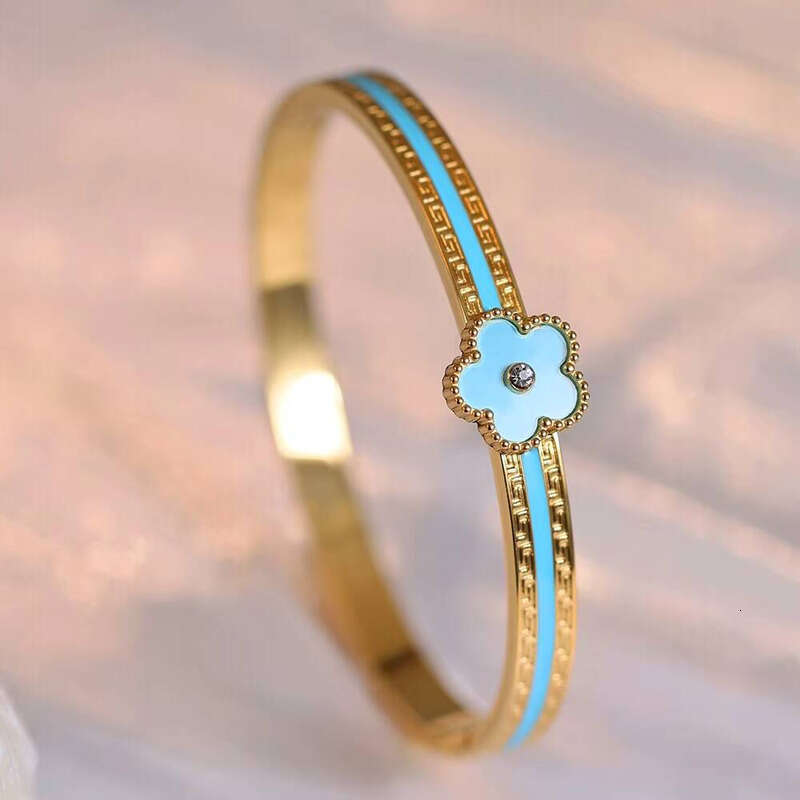 Gold-plated moissanite chain Five-leaf Clover Flower sterling silver Bracelet for Women