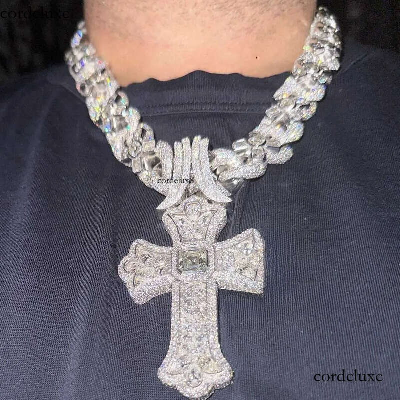 Pendant Necklaces Designer Hip Hop Jewelry Necklace Sier Iced Out vvs Moissanite Dia Fashion Cuban Chain Link 77
