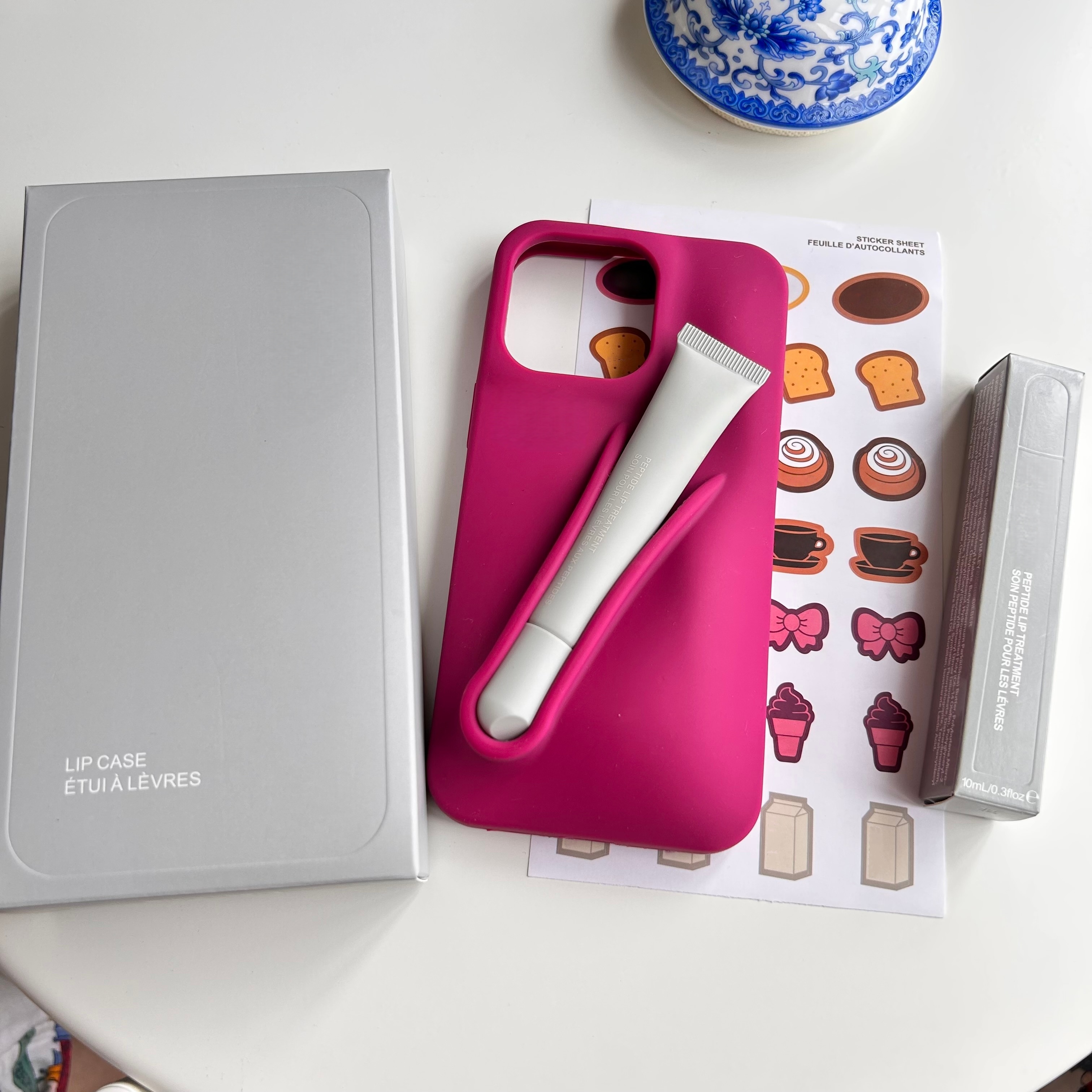 Rhodeos Lip Gloss Designer Phone Case for Apple iPhone 17 pro max cases 16 Luxury Silicone Lipgloss Lipstick Make-up Cosmetic Lip Balm Lens Bump Back 