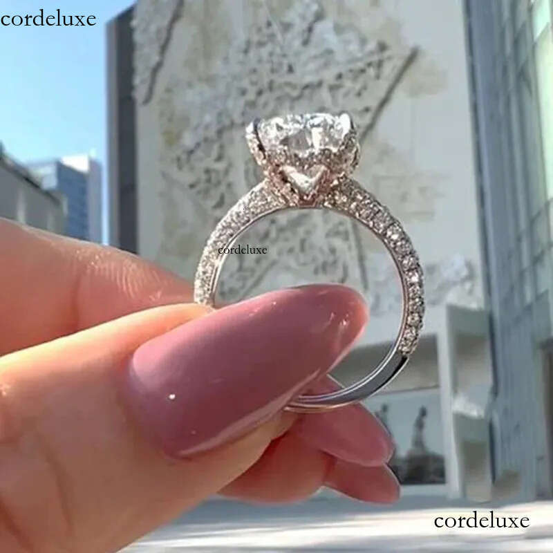 2024 Popular Gorgeous For Women Sparkling Jewelry Sterling Sier Lagre Cushion Shape 5A Zircon CZ Dia Elegant Party Female Wedding Ring Gift 1b