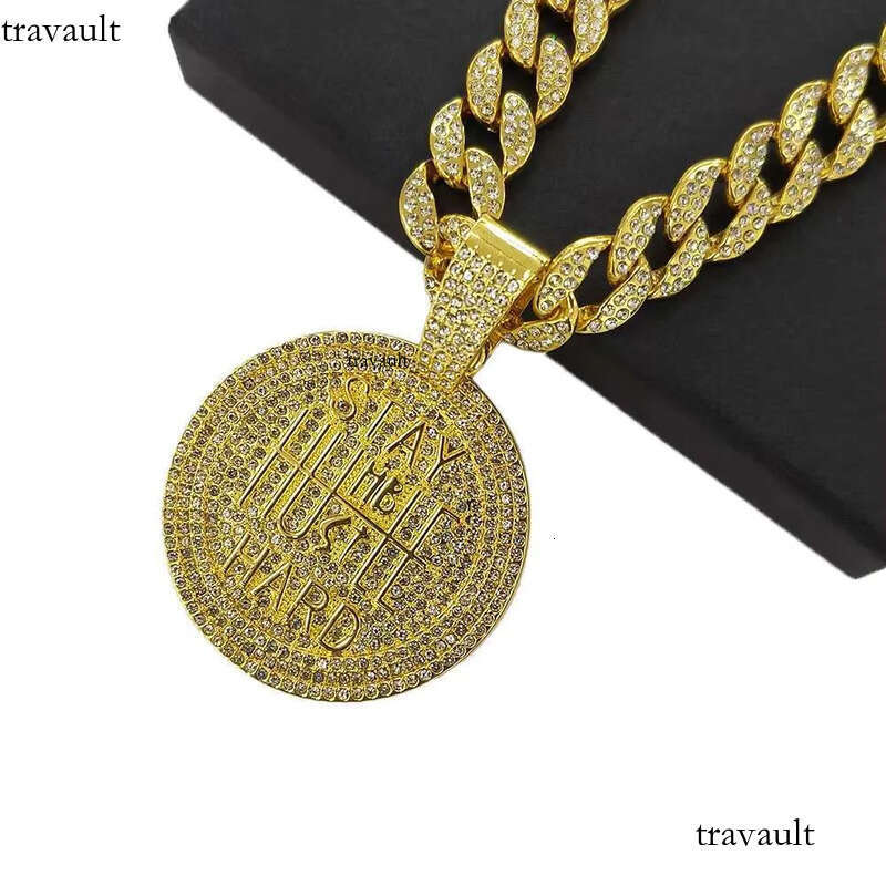 DHcollections Miami Chain Necklace With Pearl - Alloy Pendant For Various Ocns