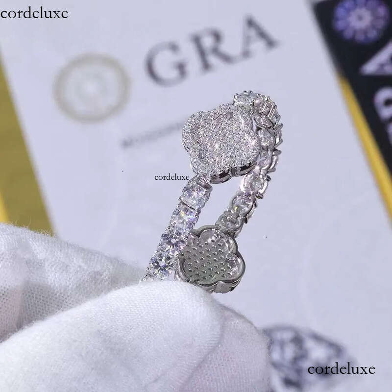 High Quality VVS Moissanite Four Leaf Clover Tennis Bracelet Sterling Sier Gold Plated Iced Out Womens Jewelry 26