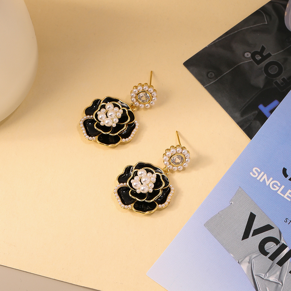 Camellia Pearl Korean Internet Celebrity High-end Dia-studded Oil Drop Earrings Elegant Flower Sier Needle Ear Jewelry - view 4