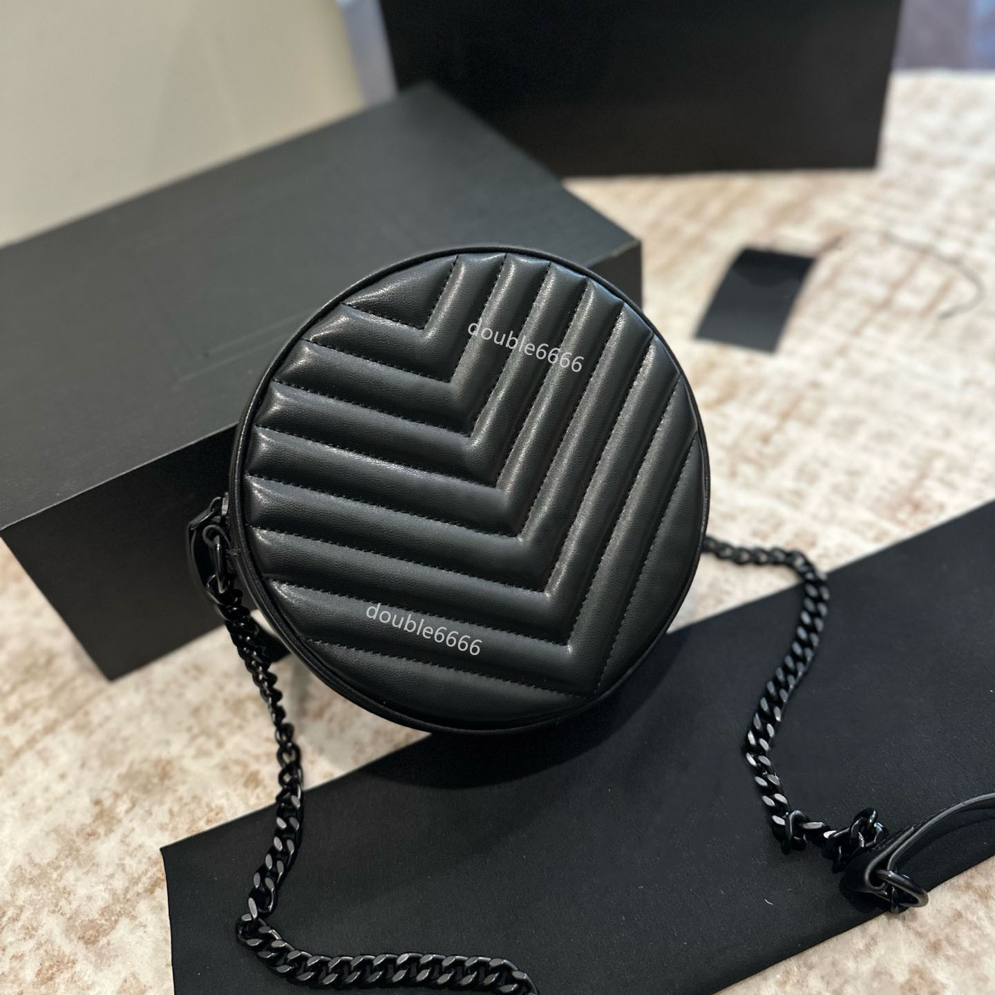 5A quality Designer women round clutch travel phone bag round biscuit bag chain crossbody bag luxury shoulder bag makeup bag lady messenger bag sling bag commuter bag