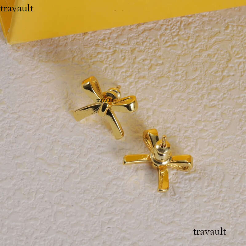Fashion Bowknot type earrings for lady Women Party Wedding Lovers gift engagement Jewelry Bride classic
